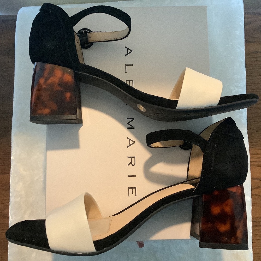 New Alex Marie Andrea Heels 6.5 Tortoiseshell Look Block Heels